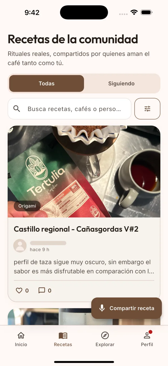 Recetas de la comunidad en la app: fotos de cada preparación, su autor, me gusta y comentarios.